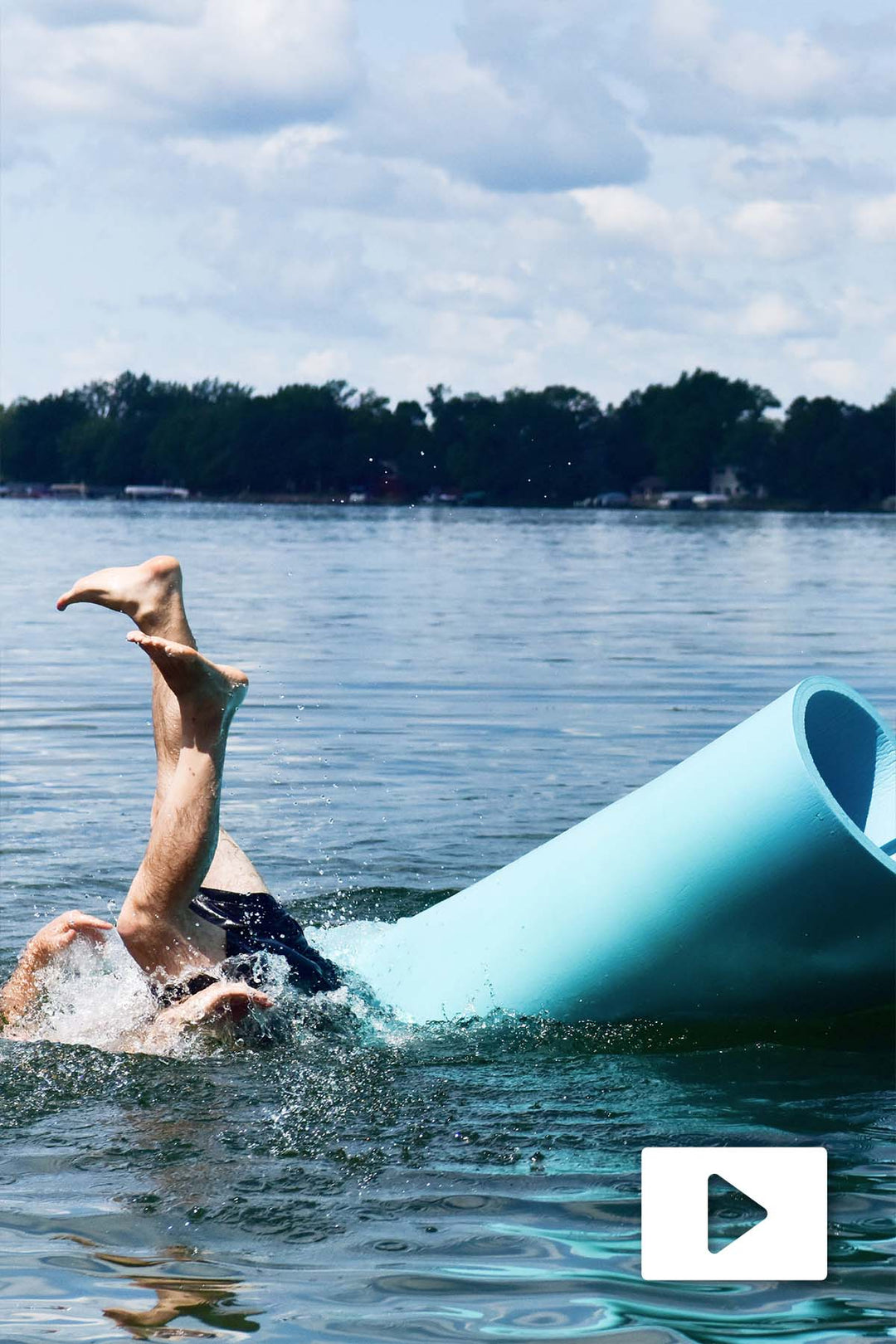 Inflatable Water Mats vs. Floating Foam Pads