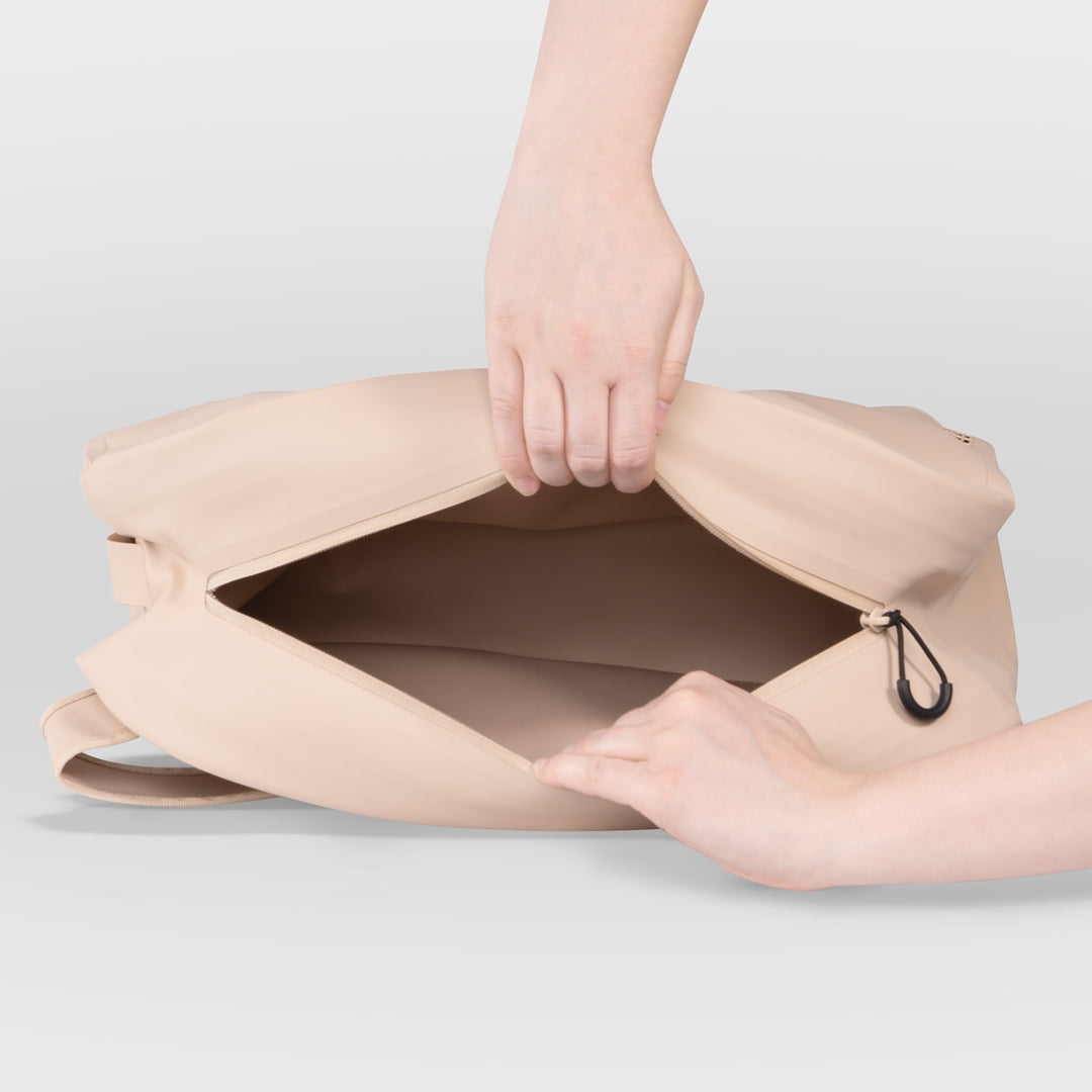 CASSI | Gear &amp; Beach Totes | Outlet Bags