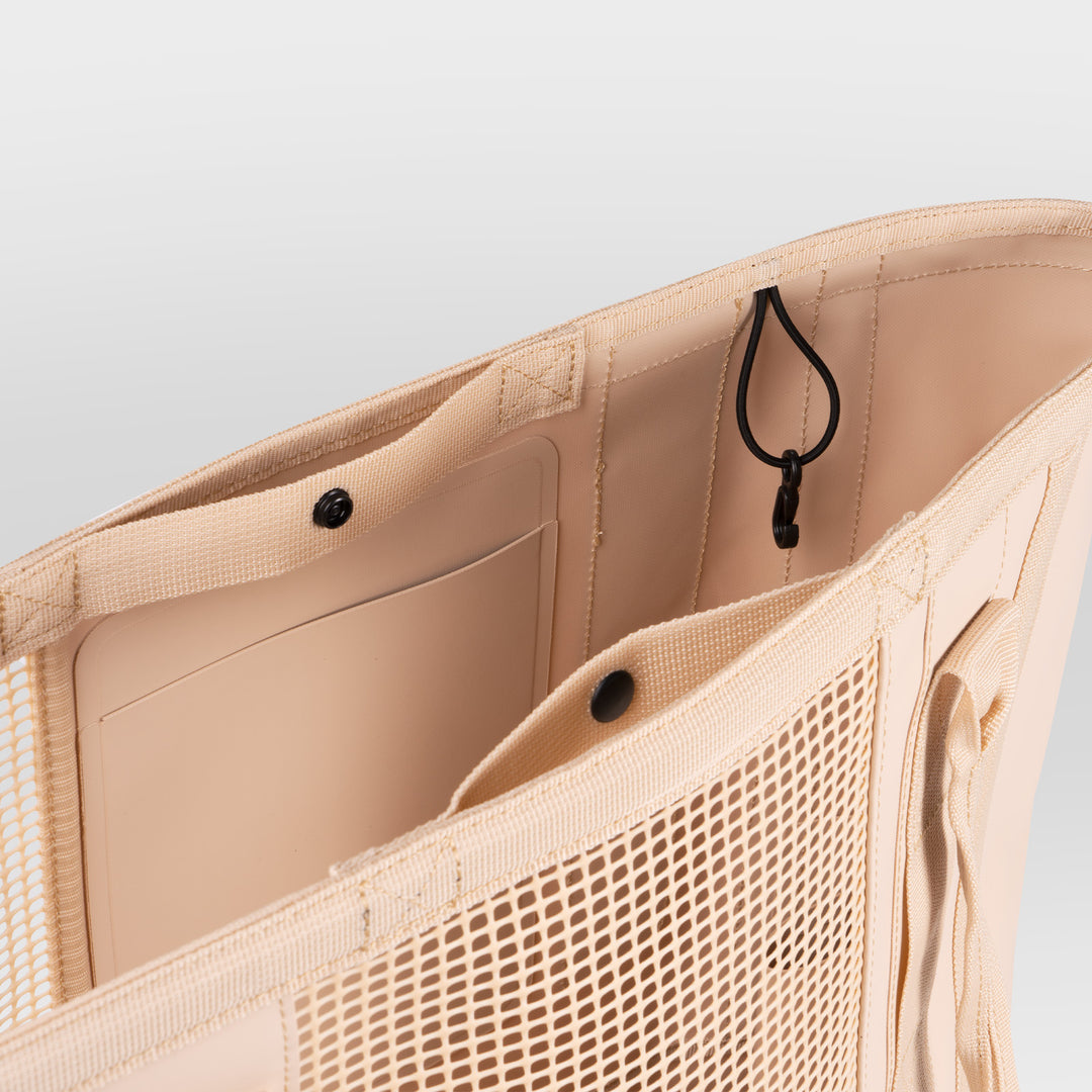CASSI | Gear &amp; Beach Totes | Outlet Bags