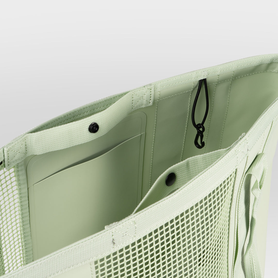 CASSI | Gear &amp; Beach Totes | Outlet Bags