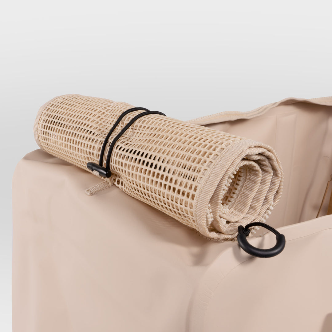 CASSI | Gear &amp; Beach Totes | Outlet Bags
