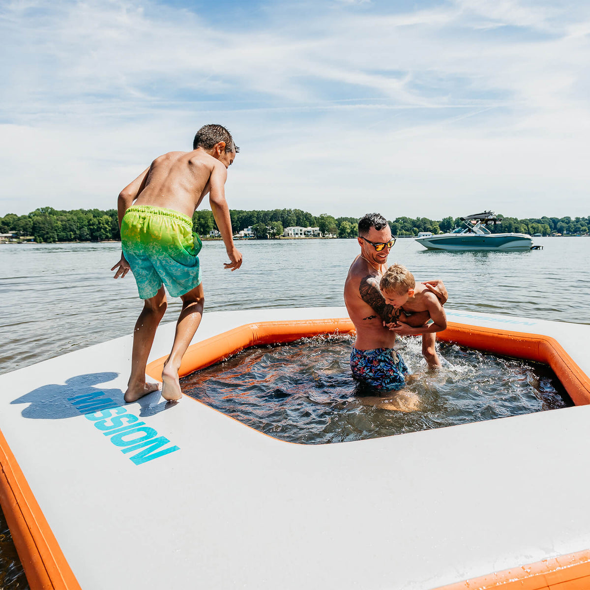 REEF SPLASH | Inflatable Water Mat w/ Interior Mesh | HEX 101 – MISSION