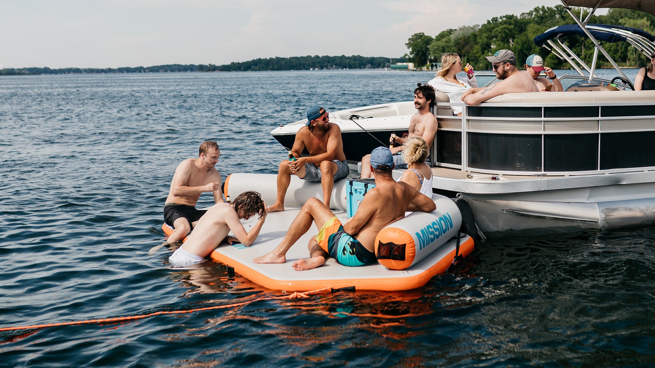 REEF DECK  Inflatable Swim Platform + Lounger