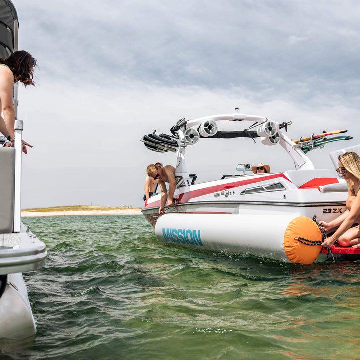 TITAN | Inflatable Tie-Up Boat Bumper | Outlet