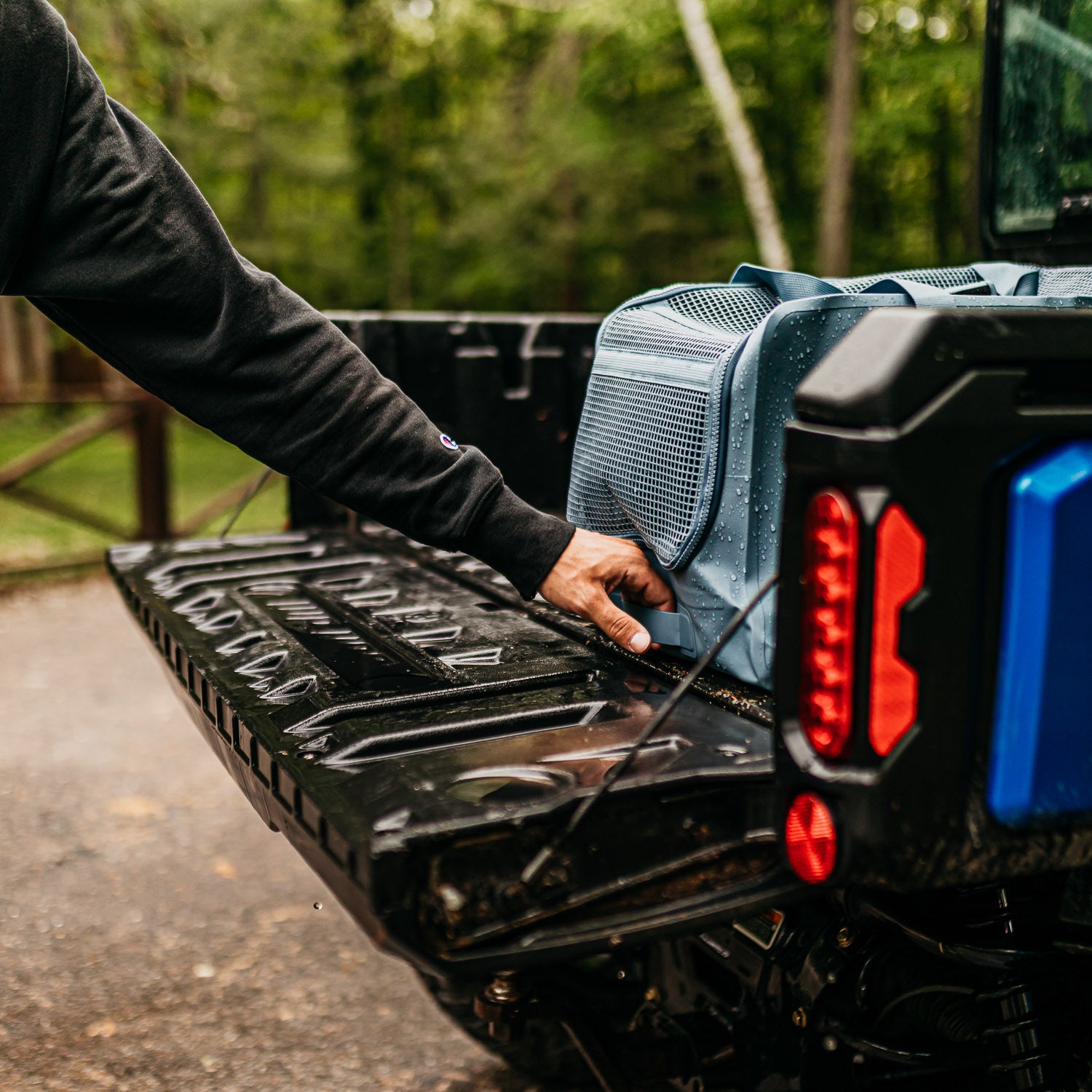 Cassyy‥* CASSI | Duffel Bag | 58L Gear Commander