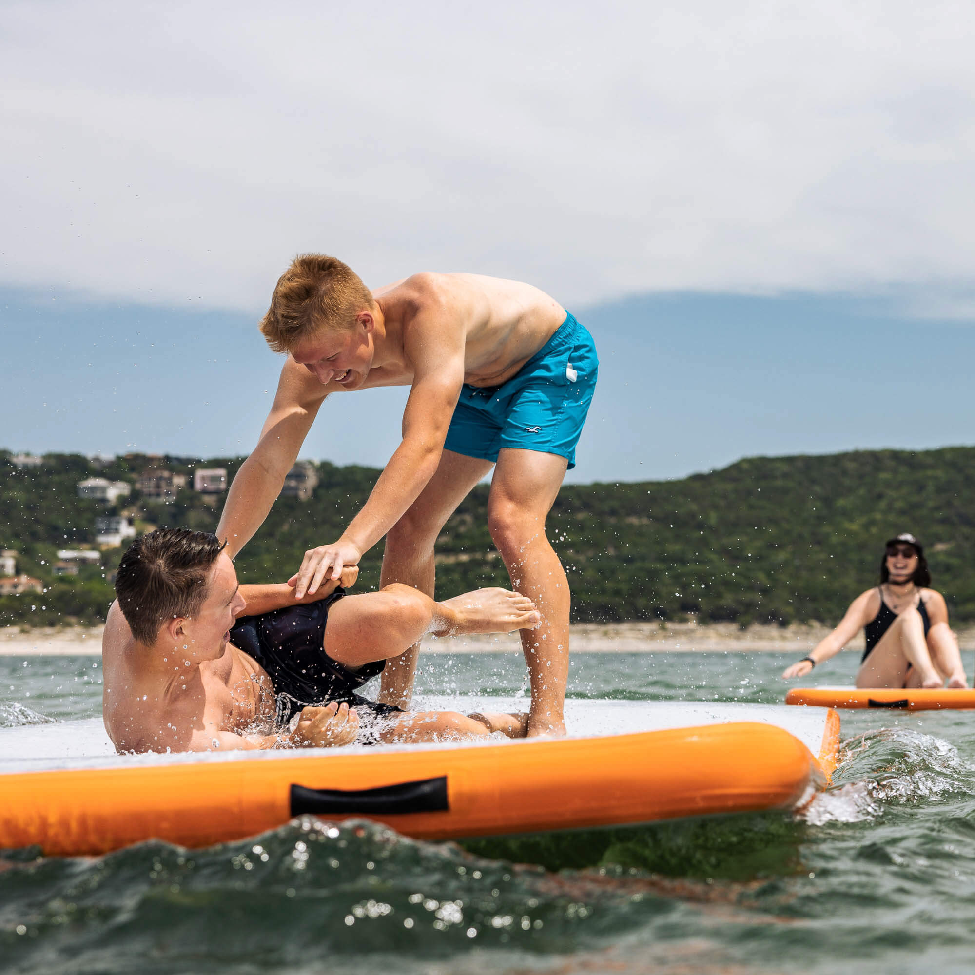 REEF | Inflatable Water Mat