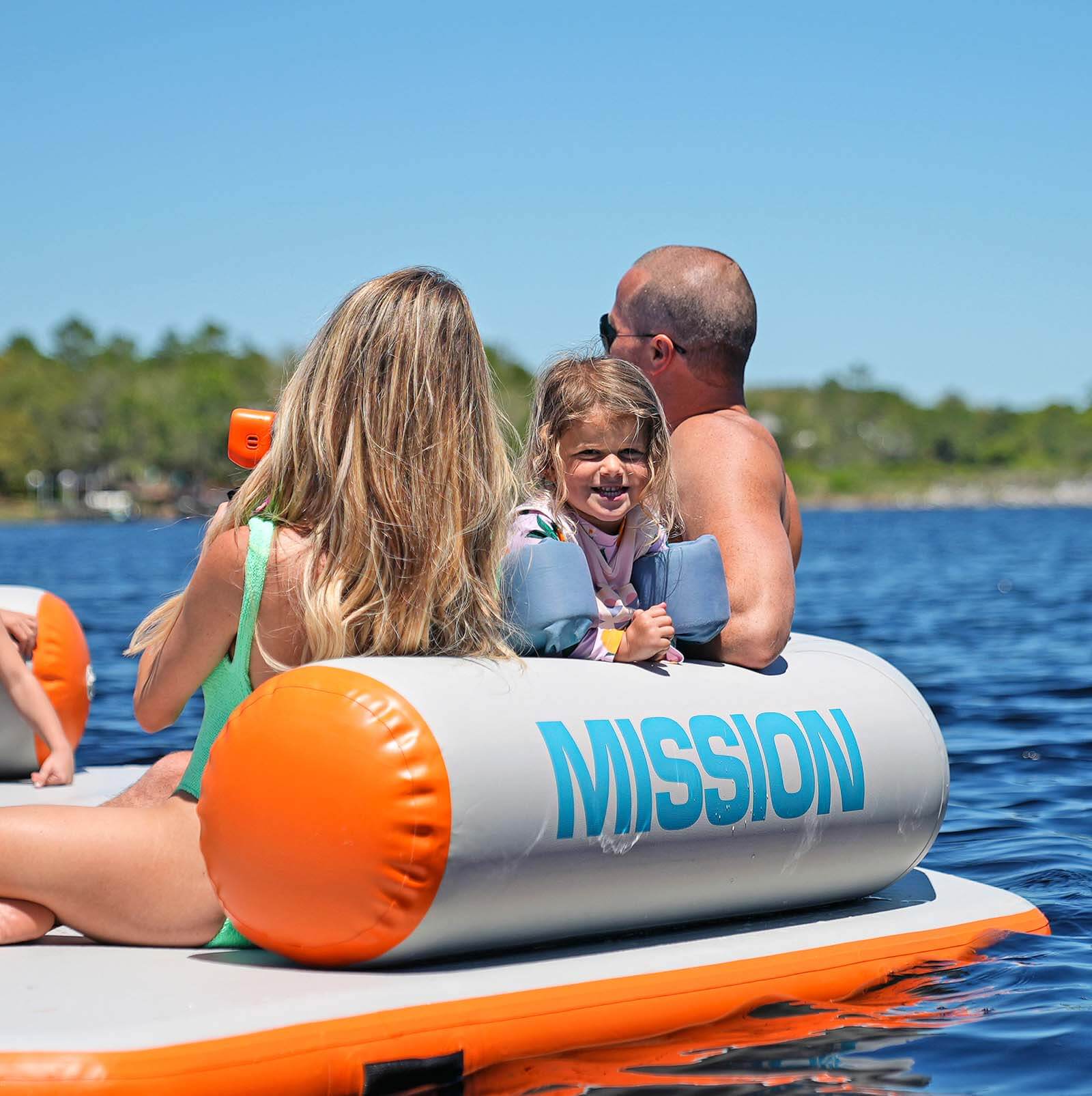 close up of inflatable reef lounge
